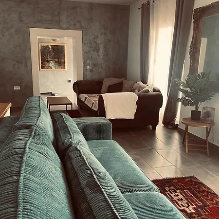 Art House 1800 Villa