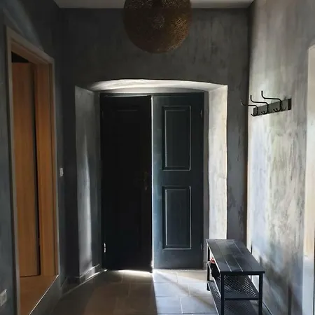 Art House 1800 Villa